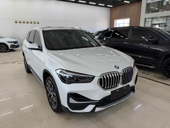 Фото 5 - BMW X1