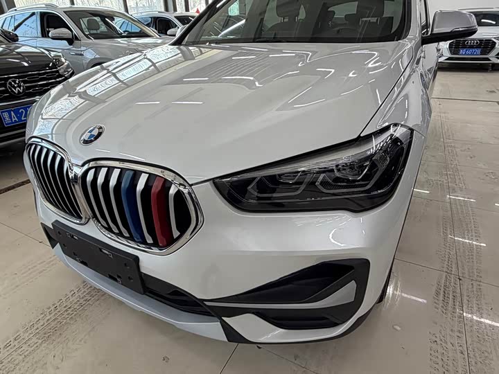 Фото 7 - BMW X1