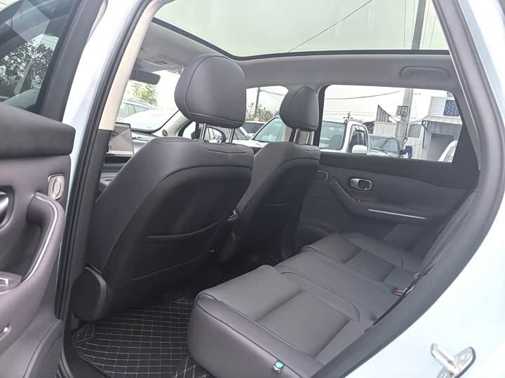 Фото 4 - Leapmotor C10