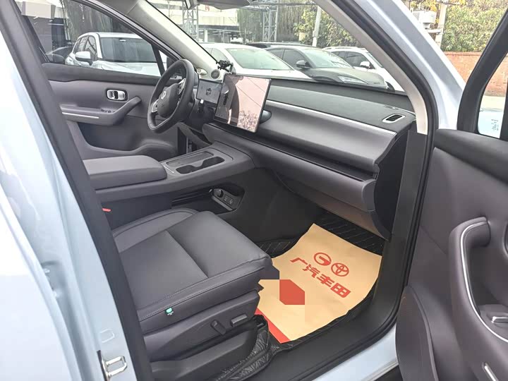 Фото 5 - Leapmotor C10