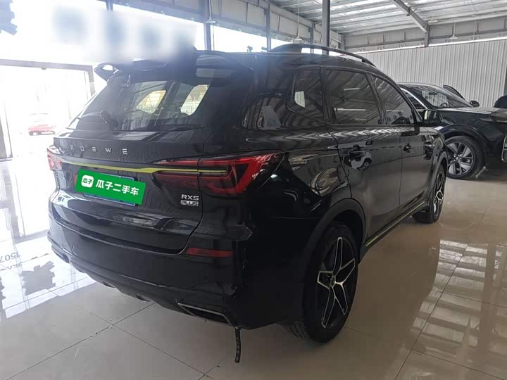Фото 7 - Roewe RX5