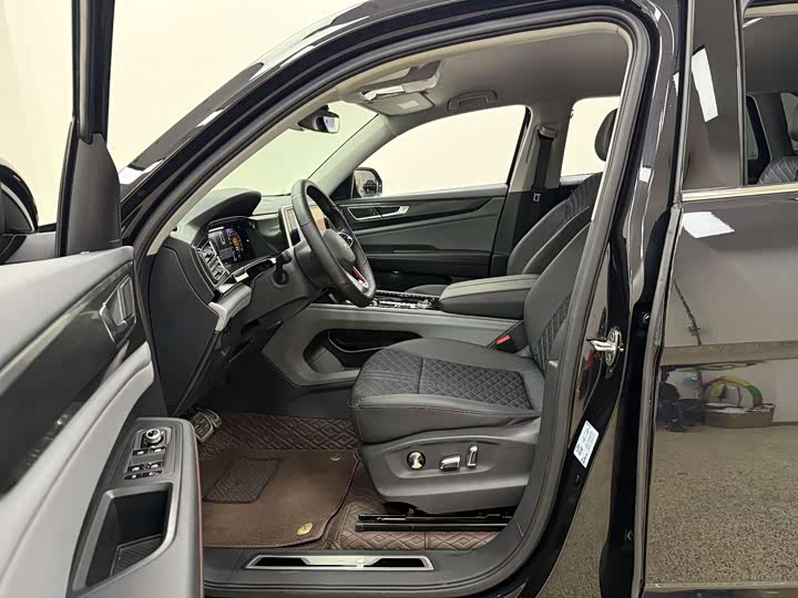 Фото 9 - Volkswagen Teramont X