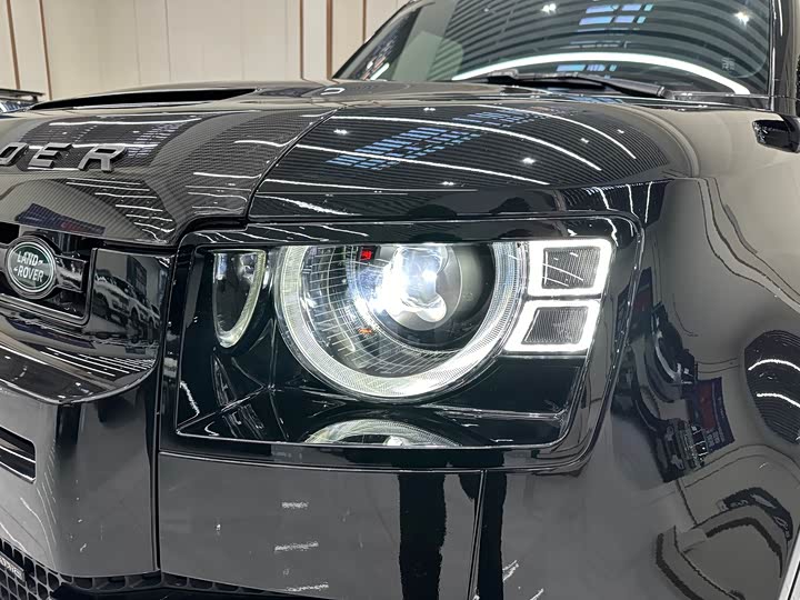 Фото 4 - Land Rover Defender