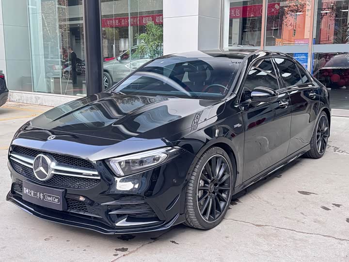 Фото 1 - Mercedes-Benz A-Class AMG