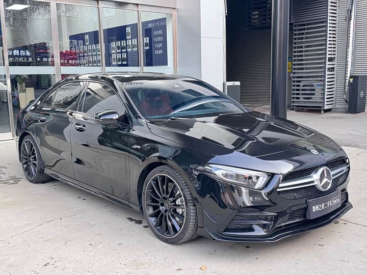 Фото 4 - Mercedes-Benz A-Class AMG