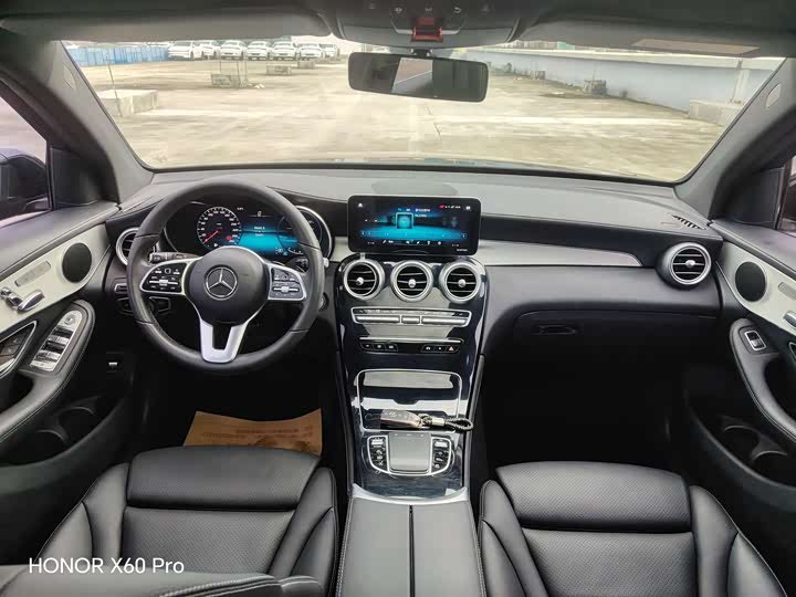 Фото 8 - Mercedes-Benz GLC-Class