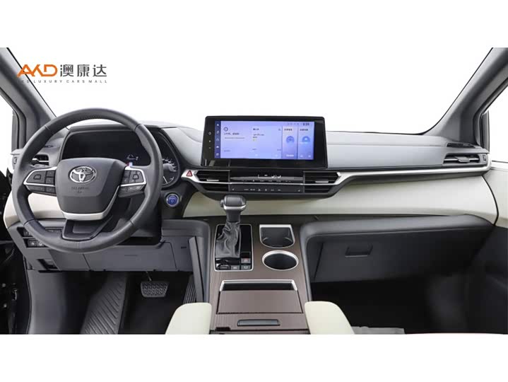 Фото 5 - Toyota Granvia