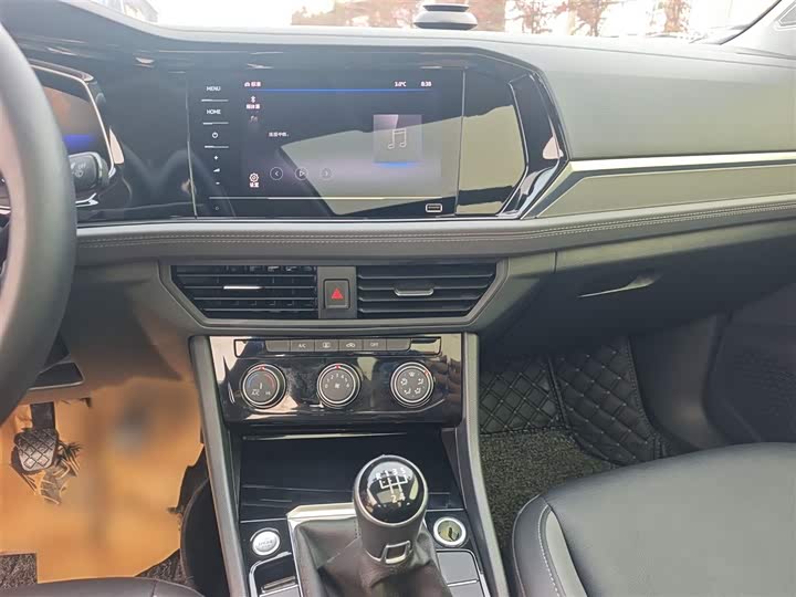 Фото 6 - Volkswagen Sagitar L