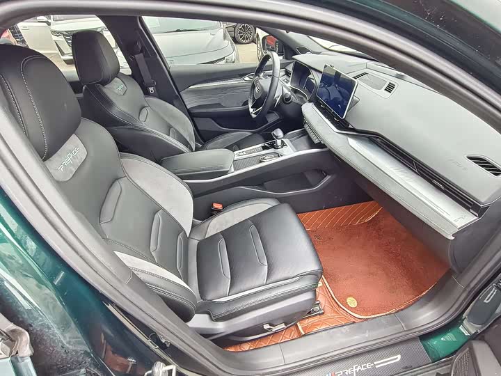 Фото 6 - Geely Preface