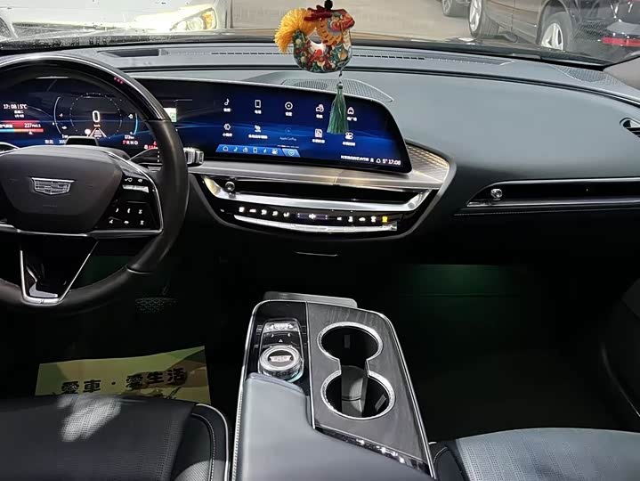 Фото 5 - Cadillac Lyriq