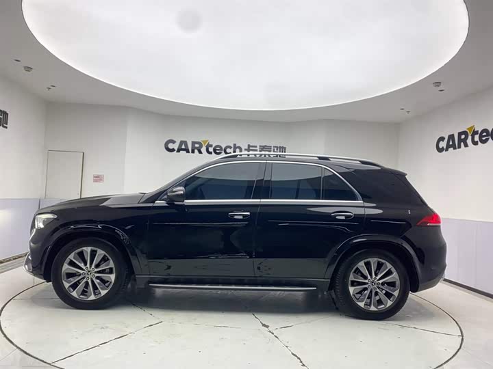 Фото 8 - Mercedes-Benz GLE-Class