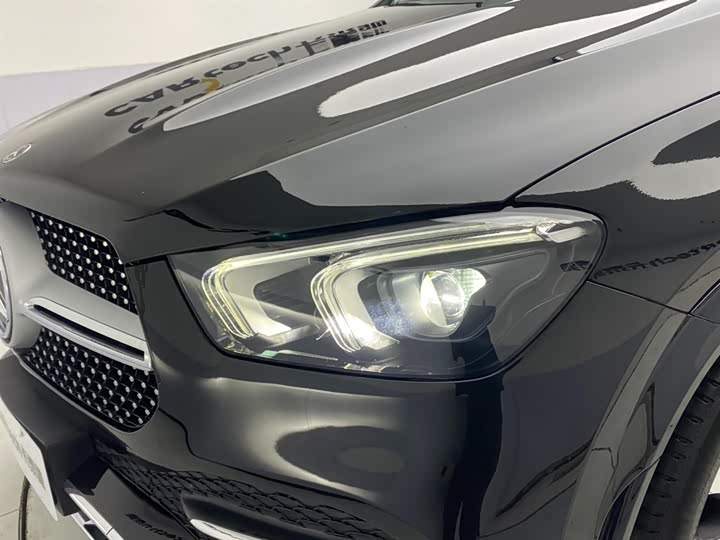 Фото 9 - Mercedes-Benz GLE-Class