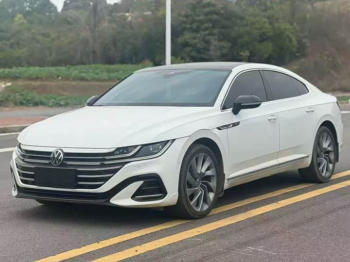 Фото 1 - Volkswagen CC