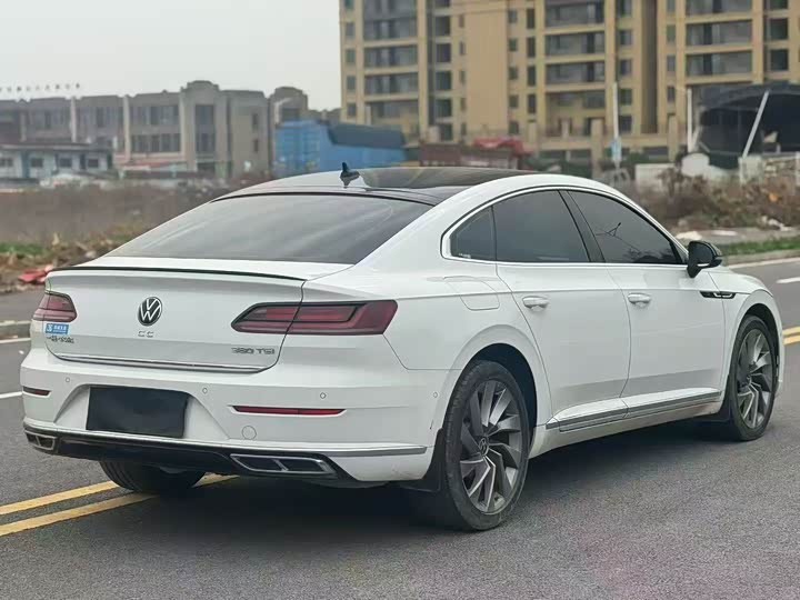 Фото 7 - Volkswagen CC