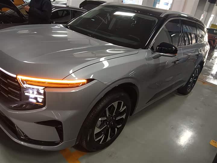 Фото 5 - Ford Edge