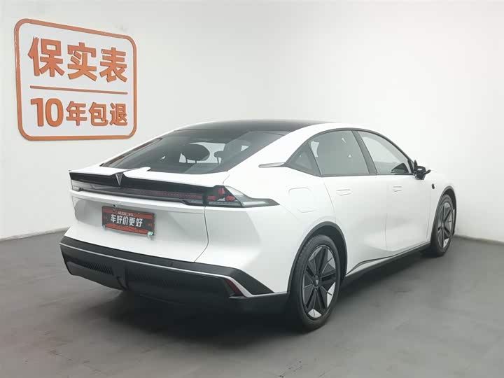 Фото 2 - Changan Deepal SL03