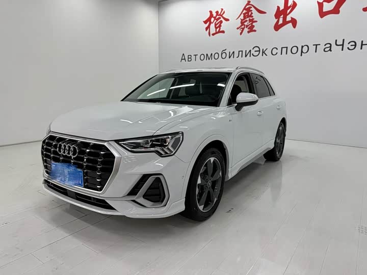 Фото 1 - Audi Q3