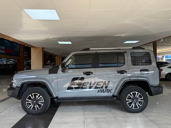 Фото 5 - Tank 300