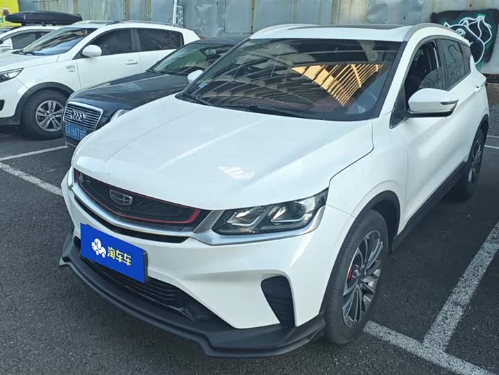 Фото 1 - Geely Coolray