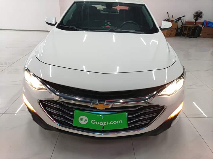 Фото 3 - Chevrolet Malibu XL