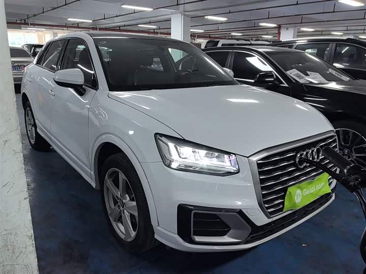 Фото 4 - Audi Q2L