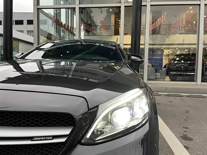 Фото 9 - Mercedes-Benz C-Class AMG