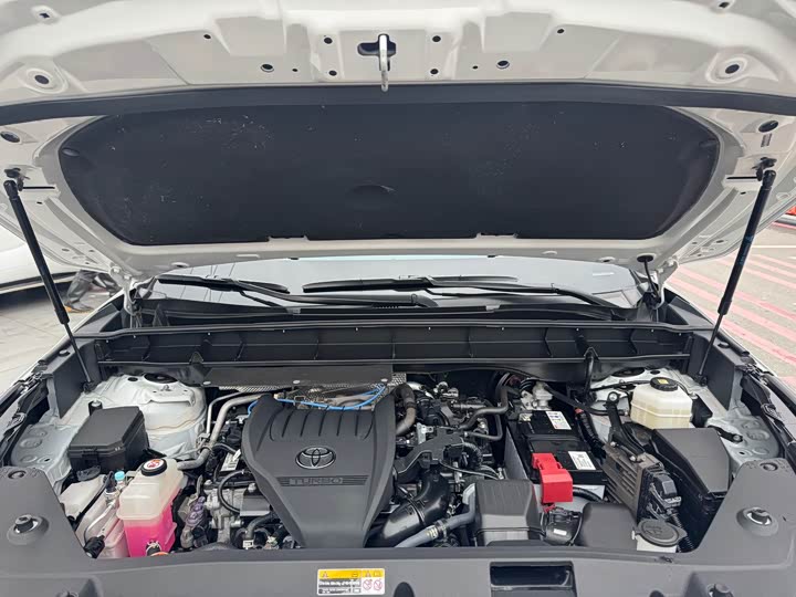 Фото 7 - Toyota Highlander