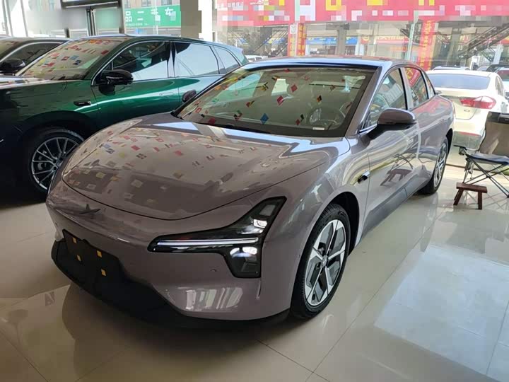 Фото 2 - XPeng Mona M03