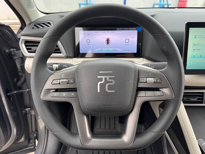 Фото 7 - BYD Yuan Up