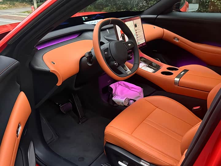 Фото 4 - Xiaomi YU7