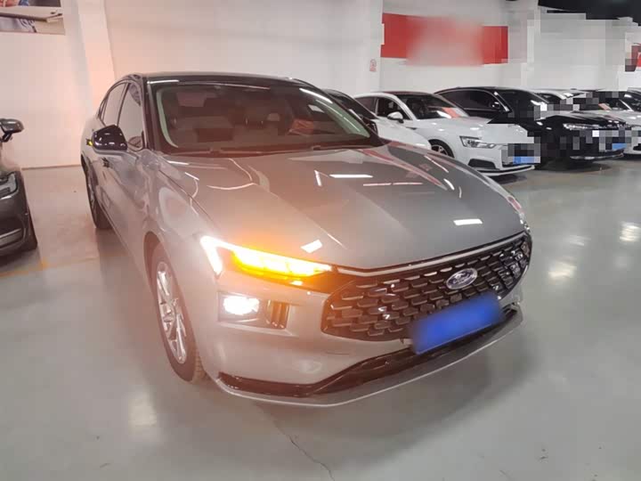 Фото 4 - Ford Mondeo