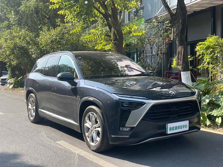 Фото 3 - Nio ES8