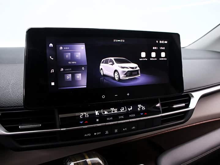 Фото 8 - Toyota Sienna