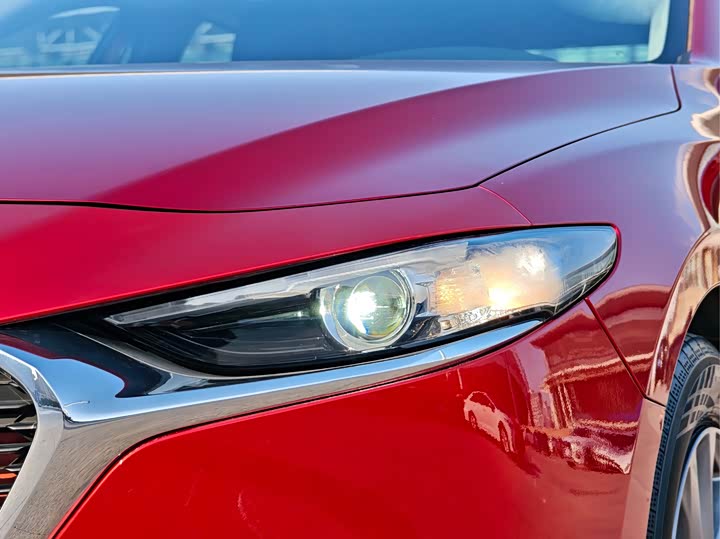 Фото 6 - Mazda 3 (Axela)