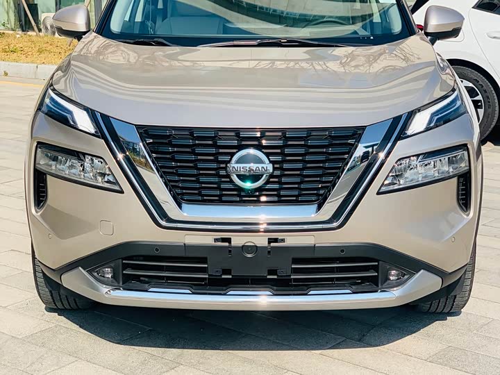 Фото 2 - Nissan X-Trail