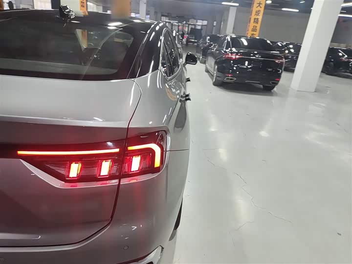 Фото 8 - Ford Mondeo