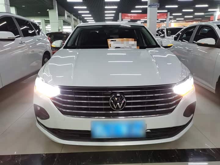 Фото 3 - Volkswagen Lavida