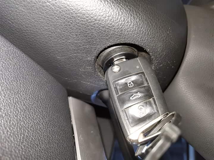 Фото 9 - Volkswagen Lavida