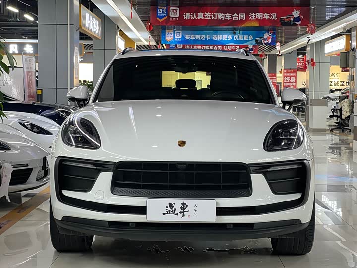Фото 2 - Porsche Macan