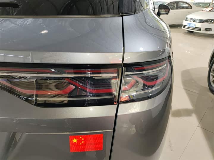 Фото 8 - BYD Song L DM-i Hybrid