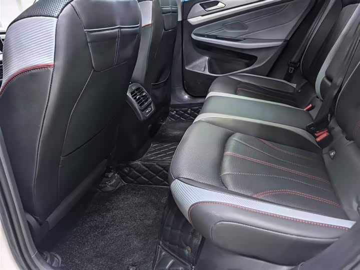 Фото 7 - Volkswagen Lamando L