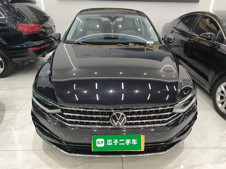 Фото 3 - Volkswagen Magotan