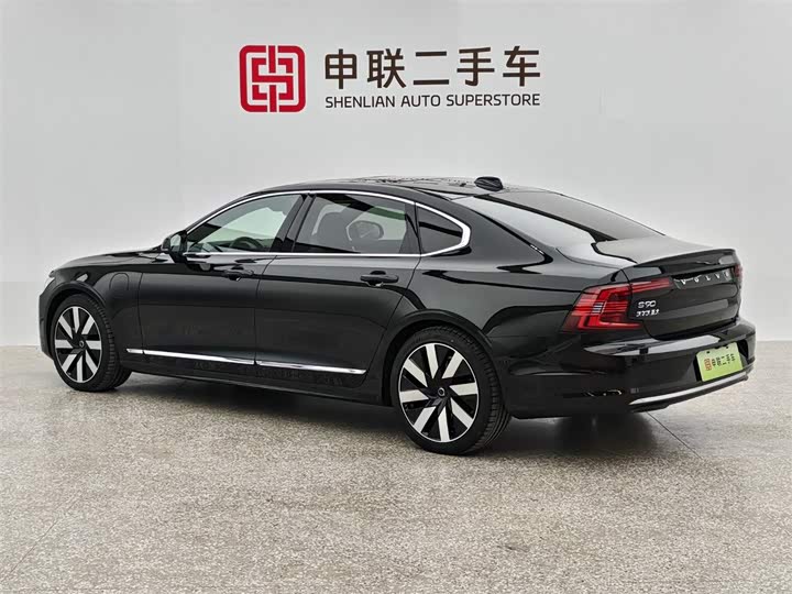 Фото 4 - Volvo S90 Hybrid