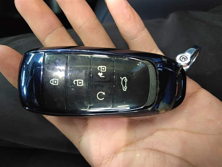 Фото 9 - GAC Aion Y