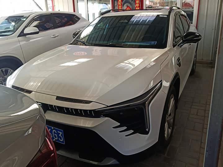 Фото 2 - Bestune B70S