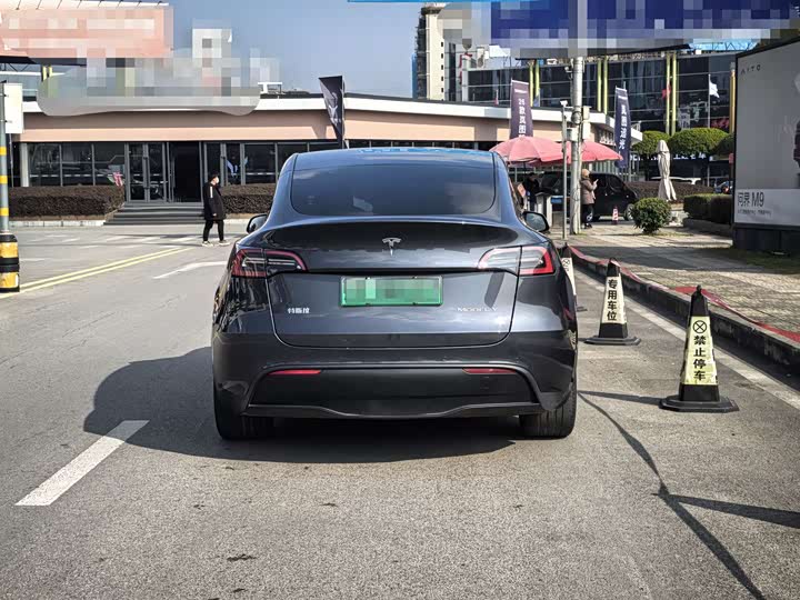 Фото 5 - Tesla Model Y