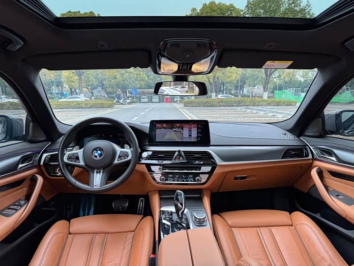 Фото 4 - BMW 5 Series