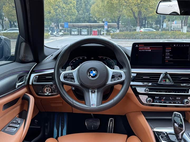 Фото 8 - BMW 5 Series