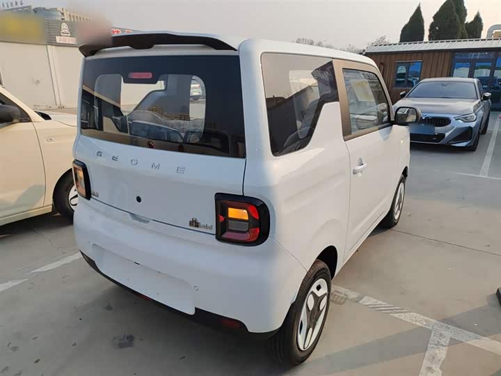 Фото 7 - Geely Galaxy Panda Mini