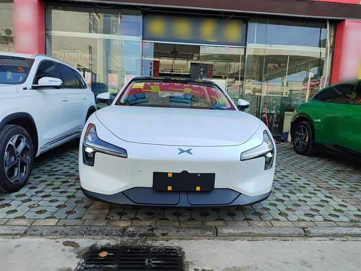 Фото 3 - XPeng Mona M03